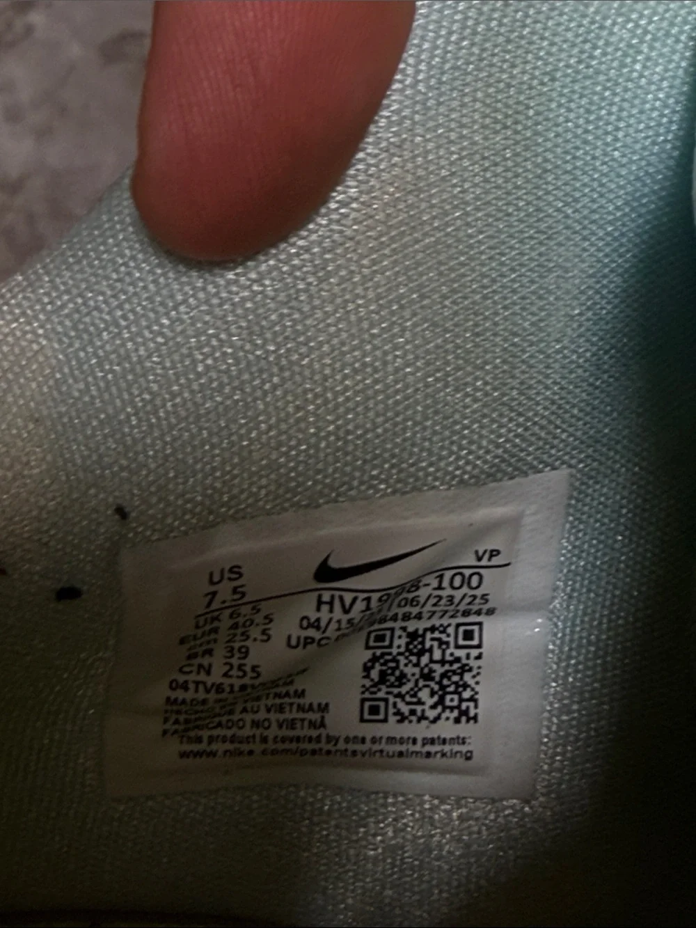 Nike lightweight breathable